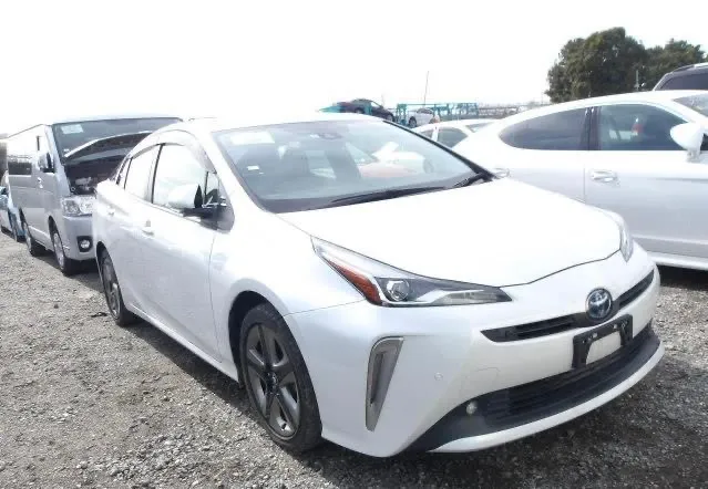 ٹویوٹا پریوس 2021 for Sale in کراچی ٹویوٹا پریوس 2021 for Sale in کراچی Image-2