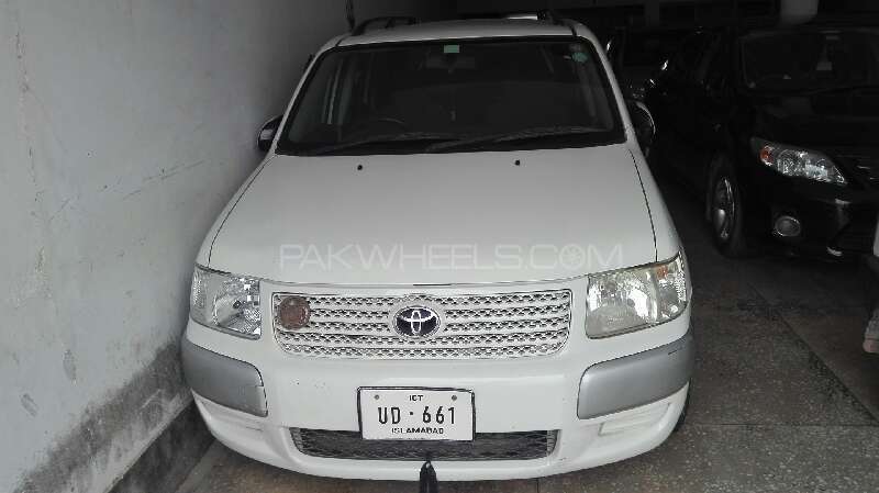 Toyota Succeed 2006 for Sale in Peshawar Image-1