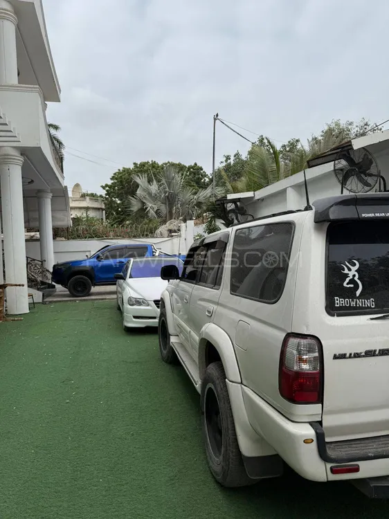 Toyota Surf 1999 for Sale in Karachi Image-1