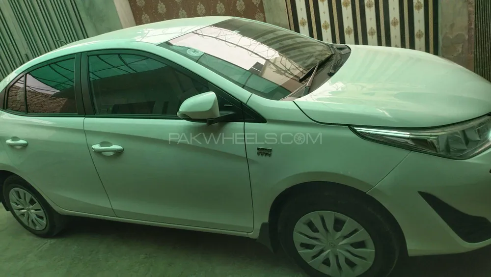 Toyota Yaris Sedan 2021 for Sale in Bahawalpur Image-1