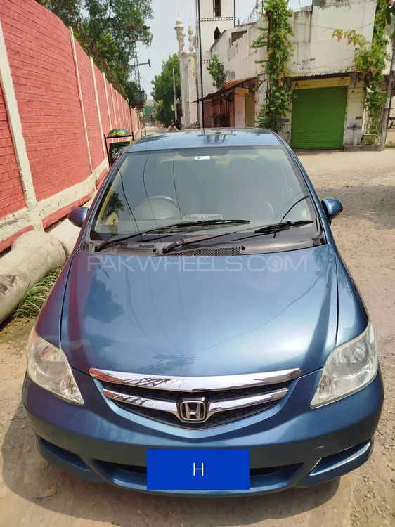 Honda City 2006 for Sale in Faisalabad Image-1