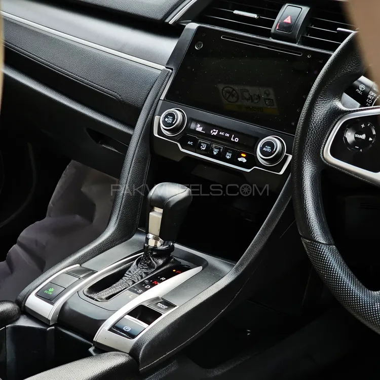 Honda Civic 2017 for Sale in Lahore Honda Civic 2017 for Sale in Lahore Image-5