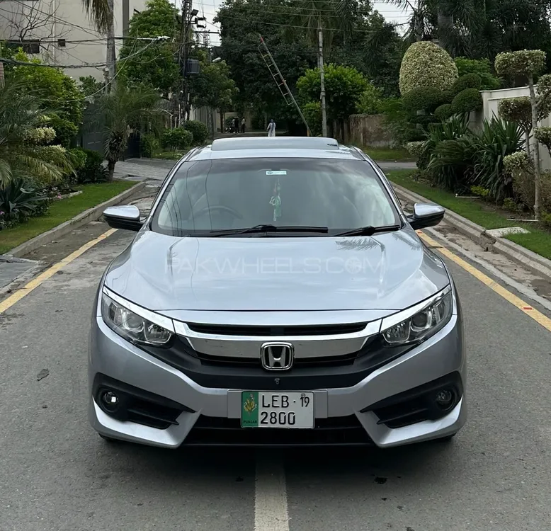 Honda Civic 2018 for Sale in Lahore Image-1