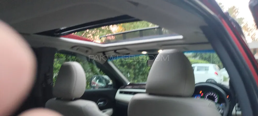 Honda Vezel 2017 for Sale in Islamabad Honda Vezel 2017 for Sale in Islamabad Image-8