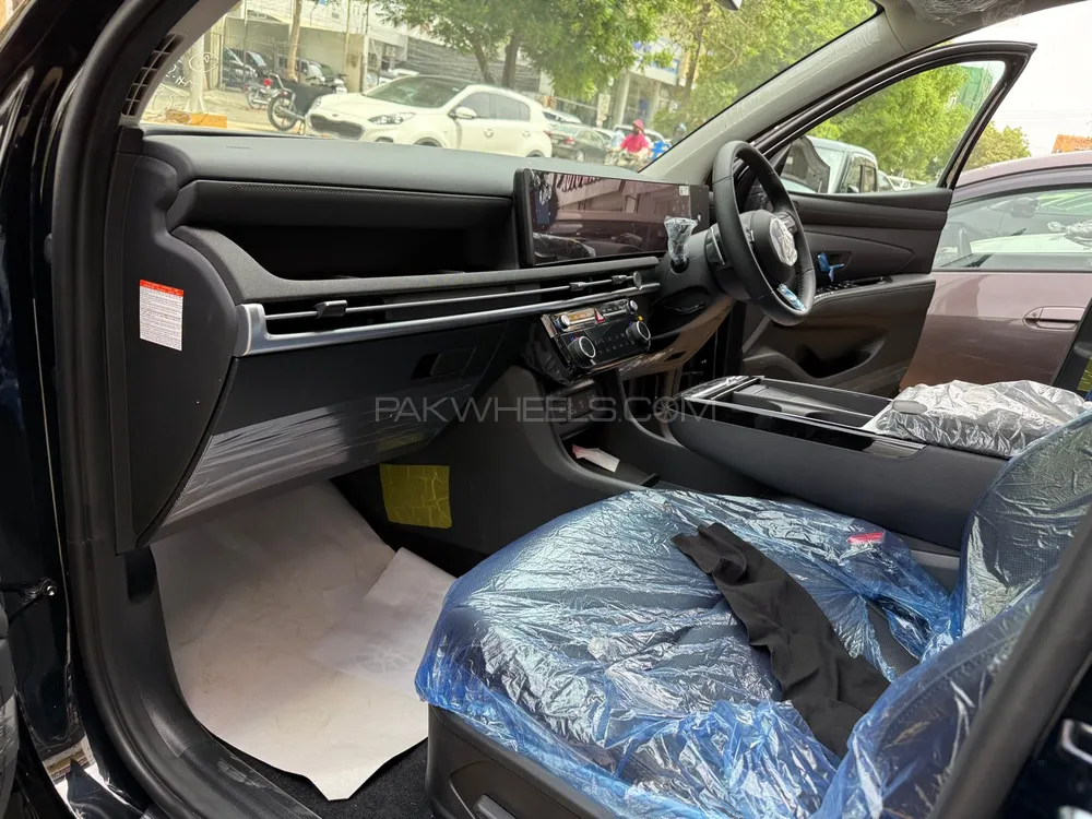 Hyundai Tucson 2025 for Sale in Karachi Hyundai Tucson 2025 for Sale in Karachi Image-12