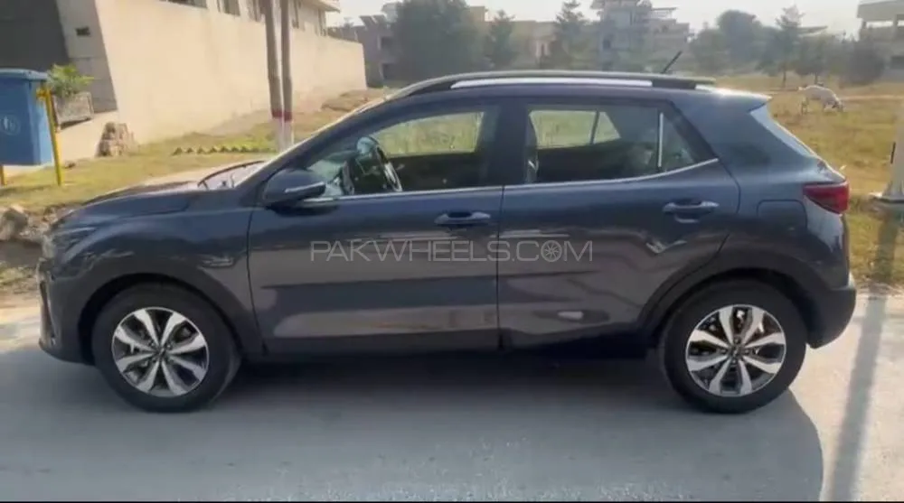KIA Stonic 2024 for Sale in Islamabad Image-1