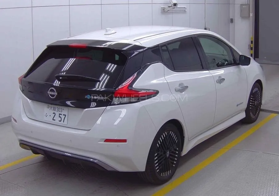 نسان لیف 2022 for Sale in کراچی نسان لیف 2022 for Sale in کراچی Image-3