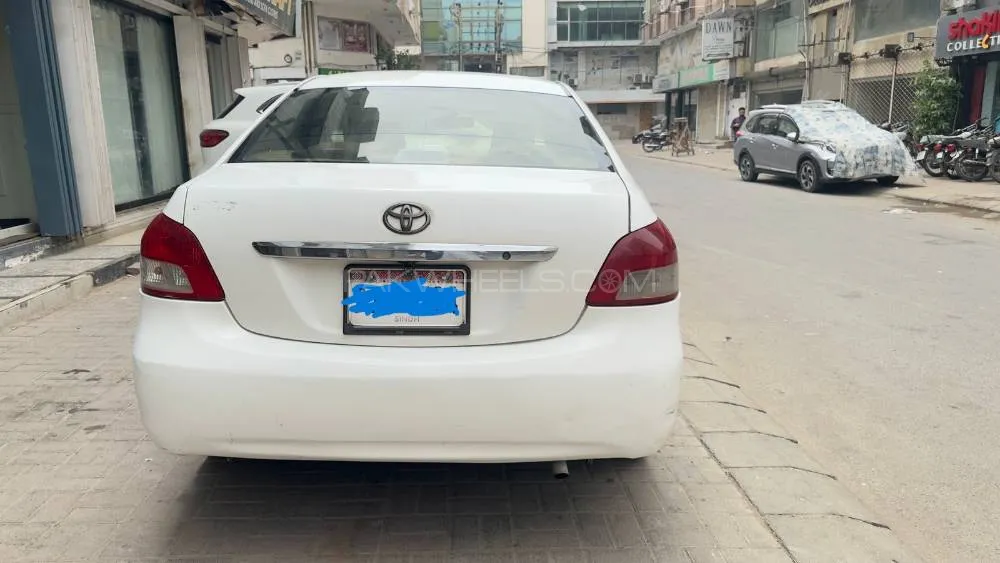 Toyota Belta 2006 for Sale in Karachi Image-1