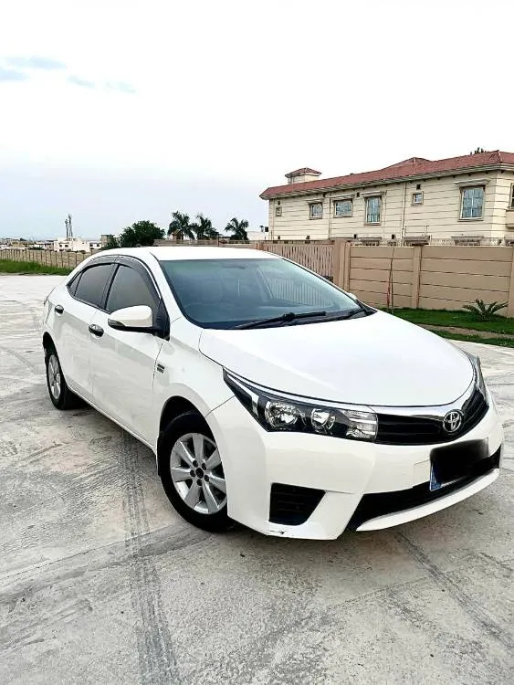 Toyota Corolla 2015 for Sale in Rawalpindi Image-1