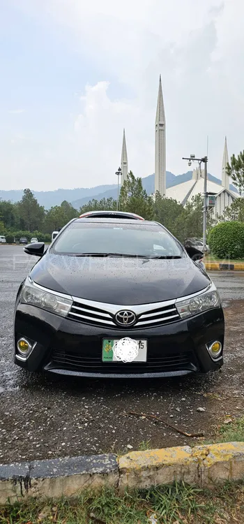 Toyota Corolla 2015 for Sale in Peshawar Image-1