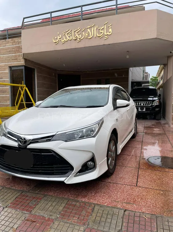 Toyota Corolla 2016 for Sale in Lahore Image-1