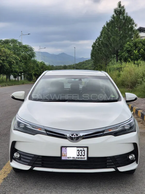 Toyota Corolla 2018 for Sale in Islamabad Image-1