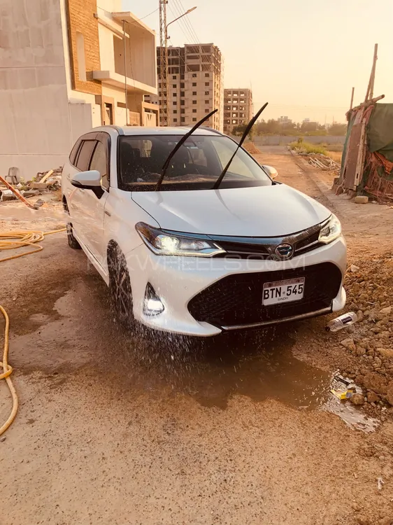 Toyota Corolla Fielder 2018 for Sale in Karachi Image-1