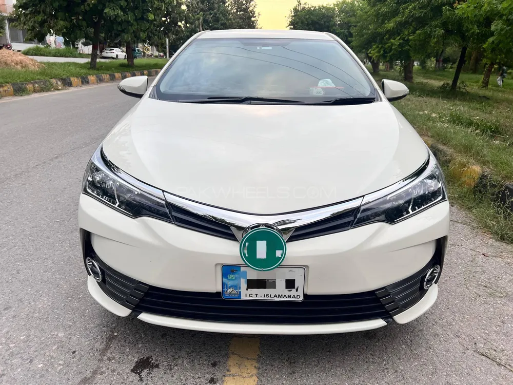 Toyota Corolla 2016 for Sale in Islamabad Image-1