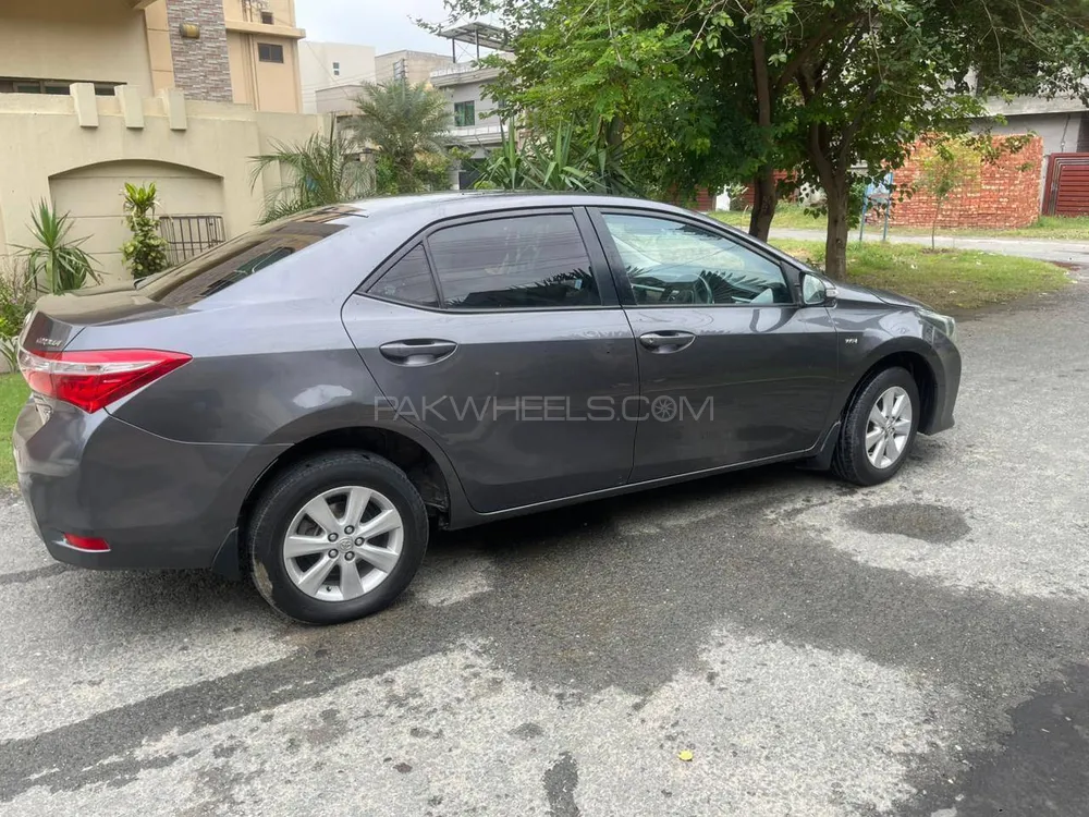 Toyota Corolla 2017 for Sale in Kasur Image-1