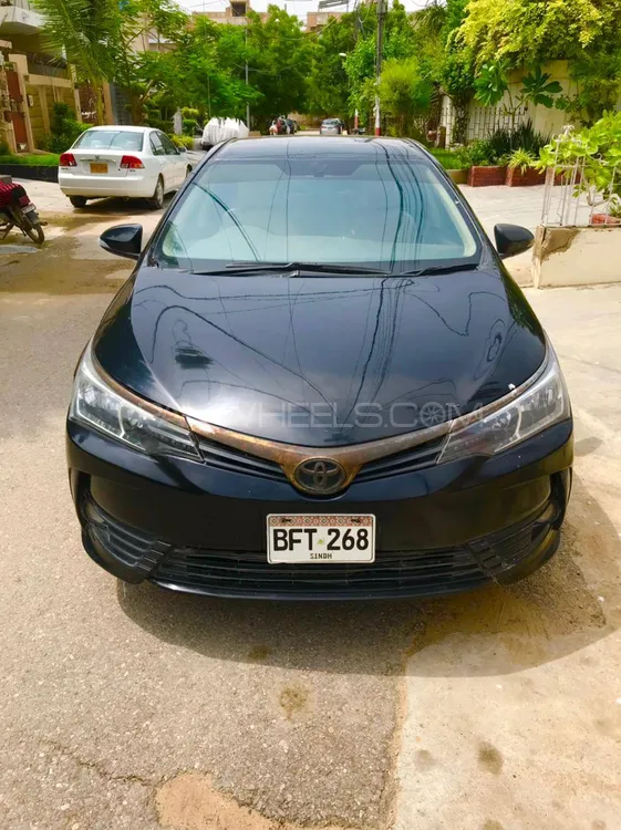 Toyota Corolla 2016 for Sale in Karachi Image-1