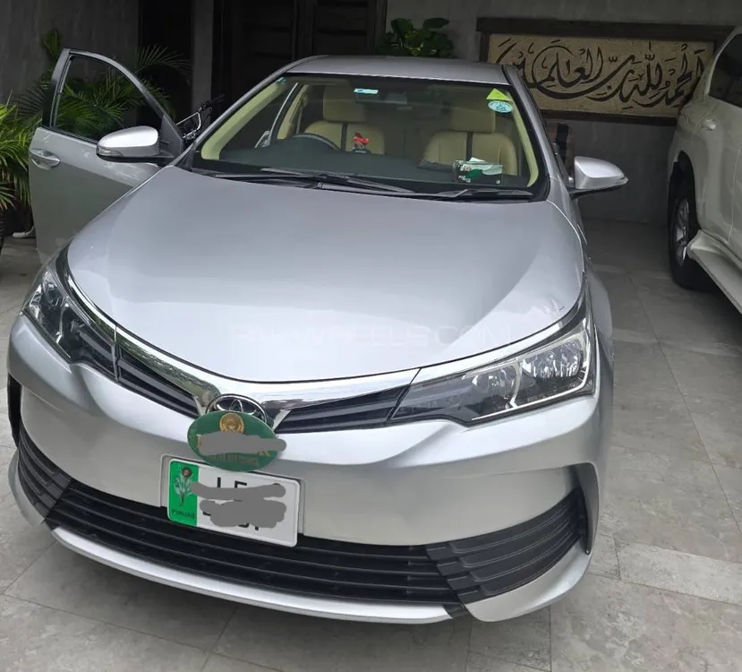 Toyota Corolla 2019 for Sale in Gujrat Image-1