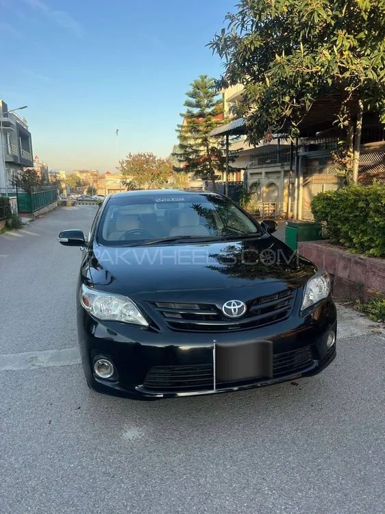 Toyota Corolla 2013 for Sale in Islamabad Image-1