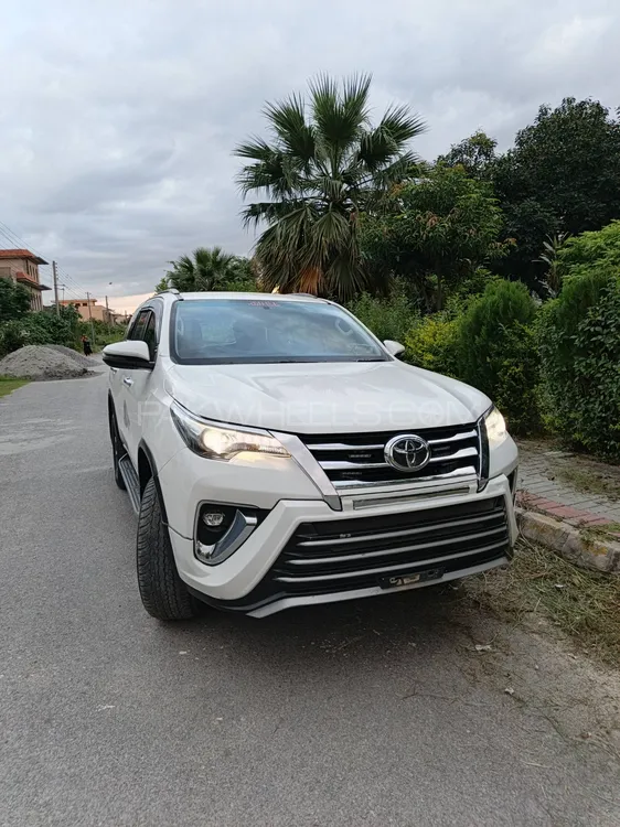 Toyota Fortuner 2020 for Sale in Islamabad Image-1