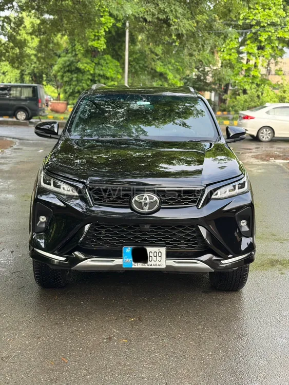 Toyota Fortuner 2022 for Sale in Lahore Image-1