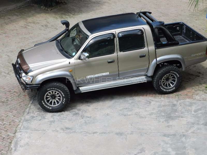 Toyota Hilux Tiger 2002 for sale in Sialkot | PakWheels