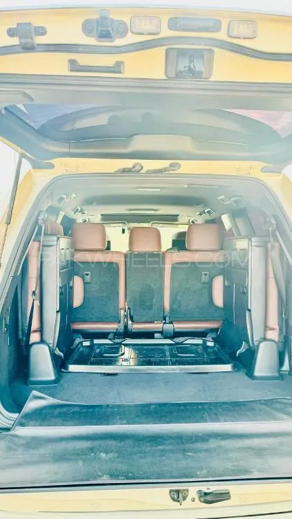 Toyota Land Cruiser 2019 for Sale in Jhelum Toyota Land Cruiser 2019 for Sale in Jhelum Image-14