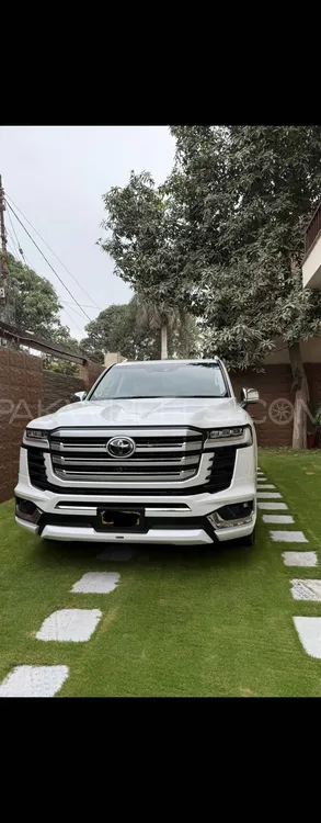 Toyota Land Cruiser 2022 for Sale in Karachi Image-1