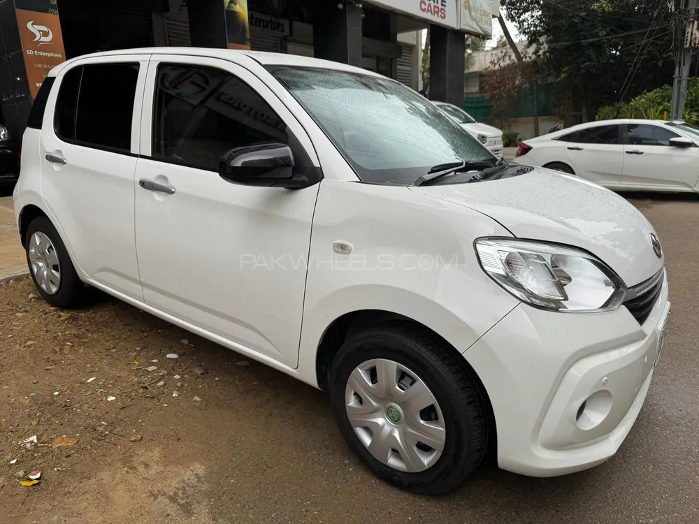 Toyota Passo 2022 for Sale in Karachi Image-1