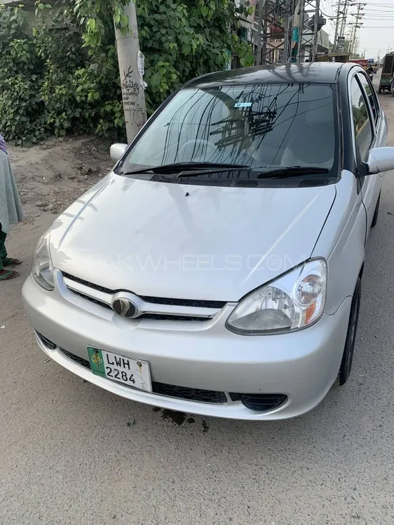 Toyota Platz 2003 for Sale in Multan Image-1