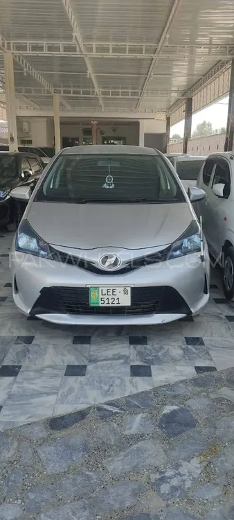 Toyota Vitz 2014 for Sale in Peshawar Image-1