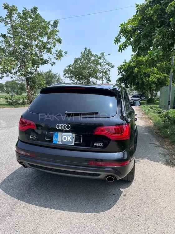 Audi Q7 2012 for Sale in Lahore Image-1