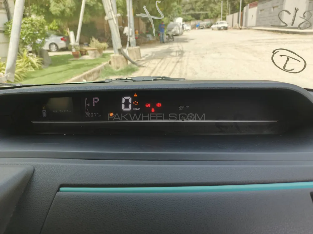 Daihatsu Tanto 2022 for Sale in Karachi Daihatsu Tanto 2022 for Sale in Karachi Image-16