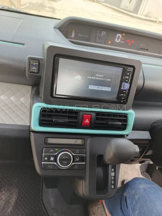 Daihatsu Tanto 2022 for Sale in Karachi Daihatsu Tanto 2022 for Sale in Karachi Image-17