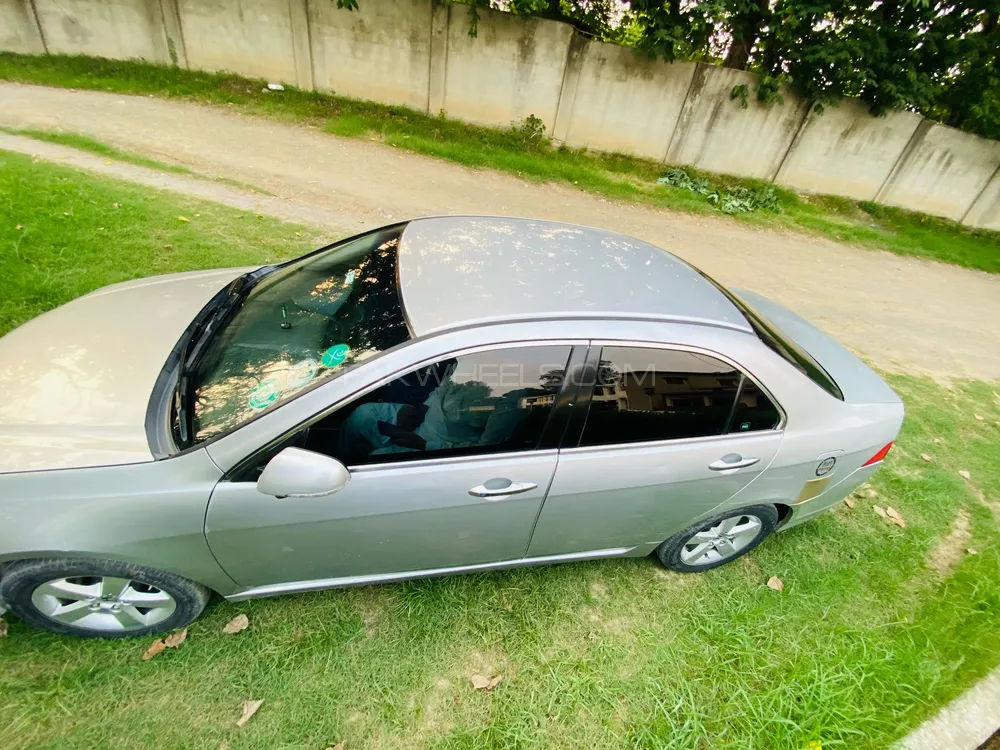 Honda Accord 2004 for Sale in Abbottabad Honda Accord 2004 for Sale in Abbottabad Image-5