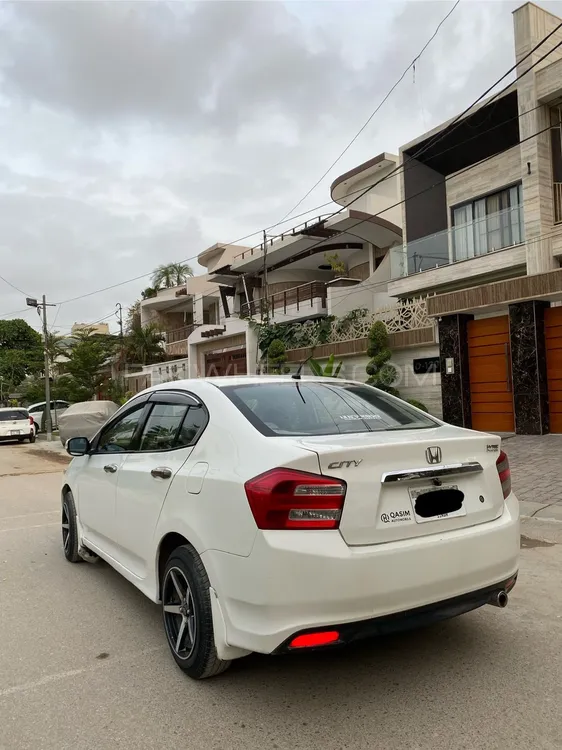 Honda City 2015 for Sale in Karachi Image-1