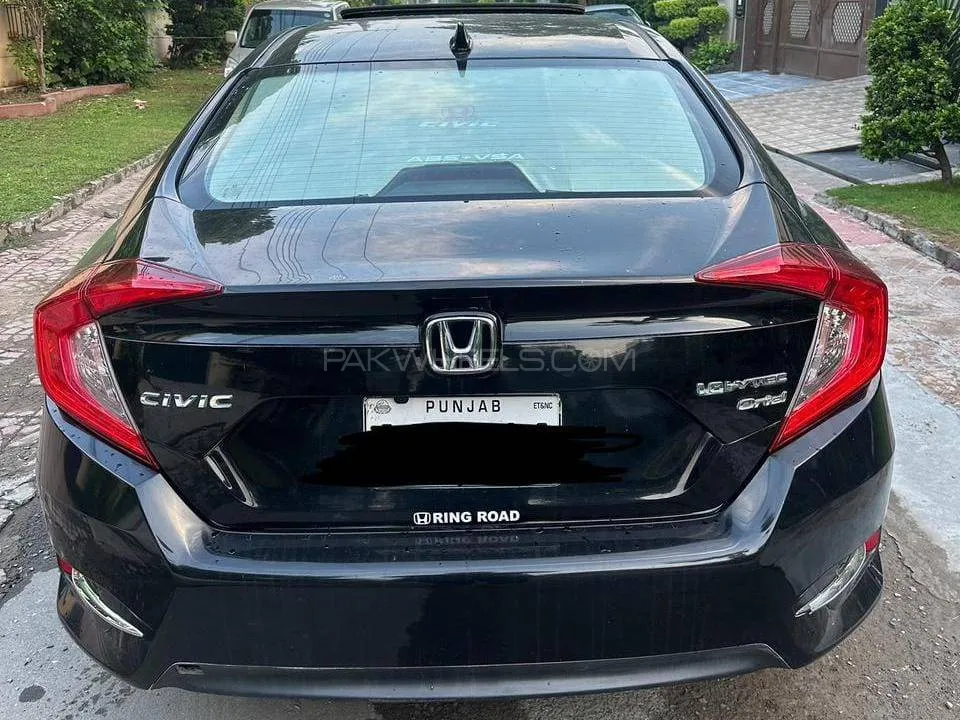 Honda Civic 2020 for Sale in Lahore Image-1