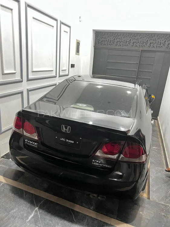 Honda Civic 2012 for Sale in Chichawatni Image-1