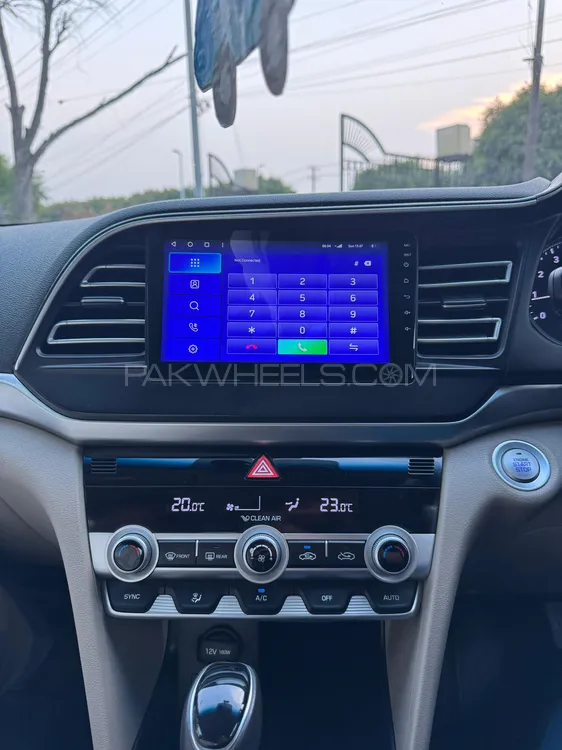 Hyundai Elantra 2023 for Sale in Faisalabad Image-1