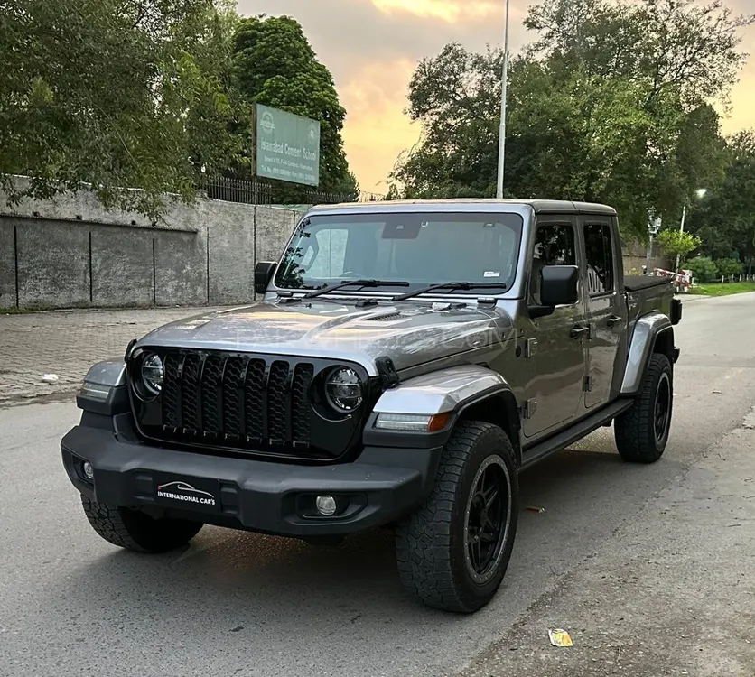 Jeep Gladiator  2022 for Sale in Islamabad Image-1