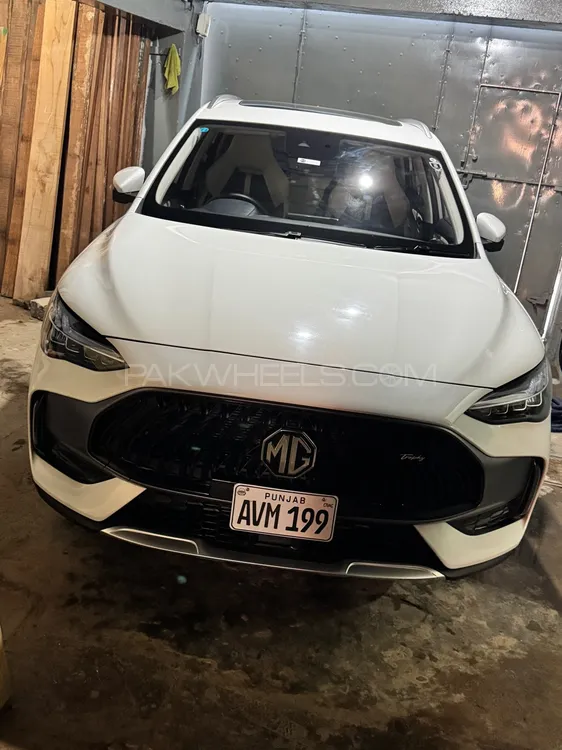 MG HS 2025 for Sale in Sialkot Image-1