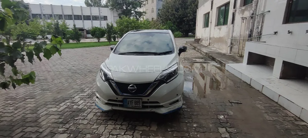 Nissan Note 2017 for Sale in Sialkot Image-1