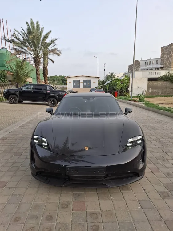 Porsche Taycan 2022 for Sale in Karachi Image-1