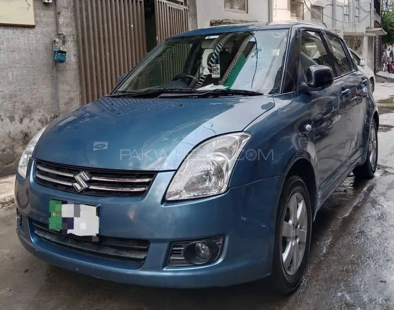 Suzuki Swift 2010 for Sale in Lahore Image-1