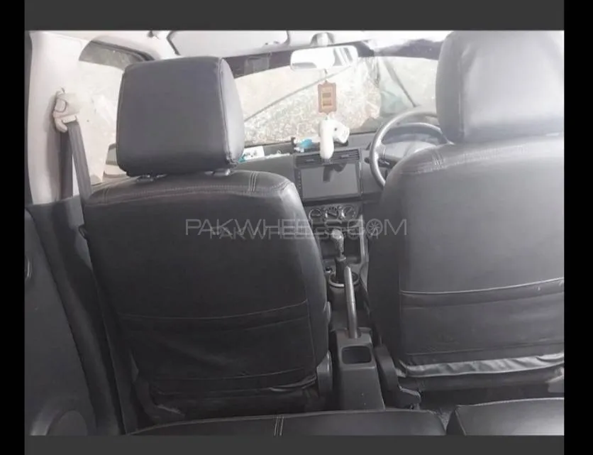 Suzuki Swift 2011 for Sale in Lahore Image-1