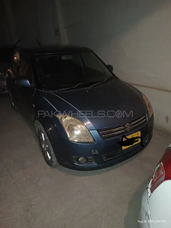 Suzuki Swift 2010 for Sale in Karachi Image-1