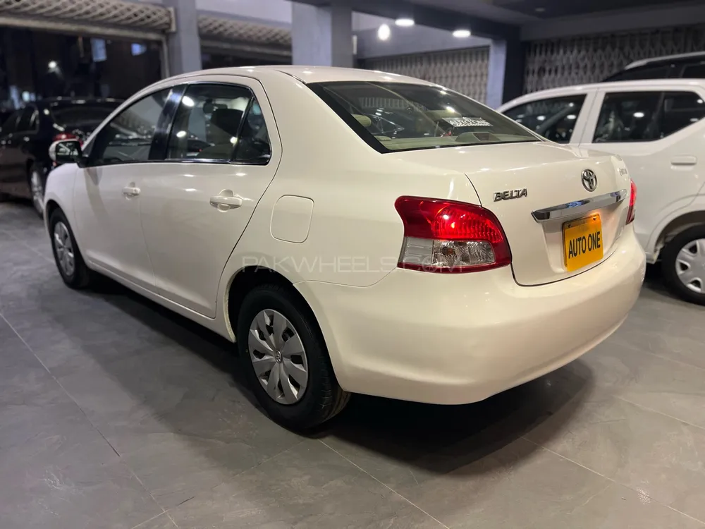 Toyota Belta 2010 for Sale in Karachi Toyota Belta 2010 for Sale in Karachi Image-6