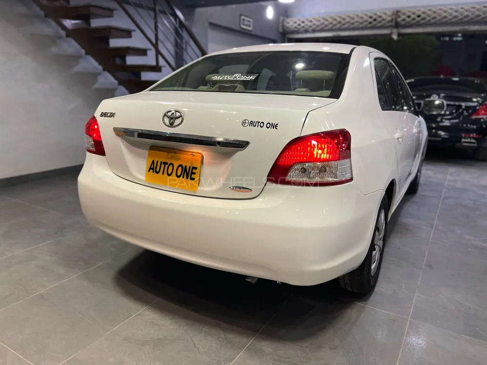 Toyota Belta 2010 for Sale in Karachi Toyota Belta 2010 for Sale in Karachi Image-5