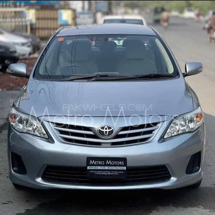 Toyota Corolla 2013 for Sale in Lahore Image-1