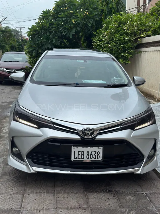 Toyota Corolla 2018 for Sale in Lahore Image-1