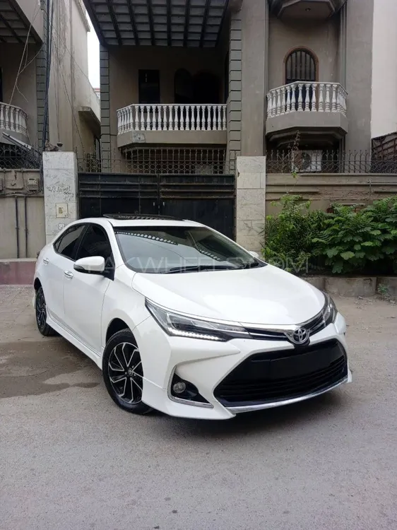 Toyota Corolla 2023 for Sale in Karachi Image-1